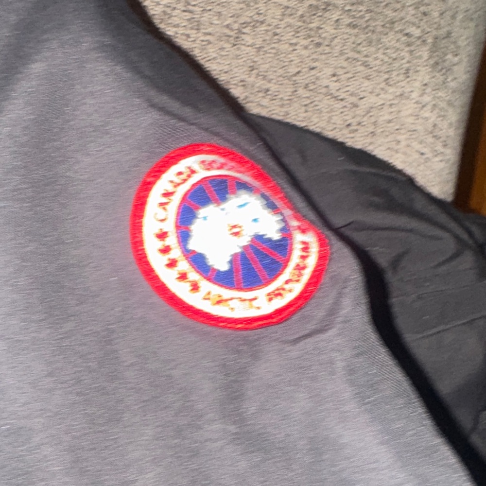Canada Goose Black Jacket - Picture 4 of 8